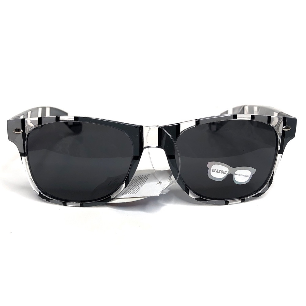 Two Tone Gray Striped Classic Sunglasses - Picture 1 of 3